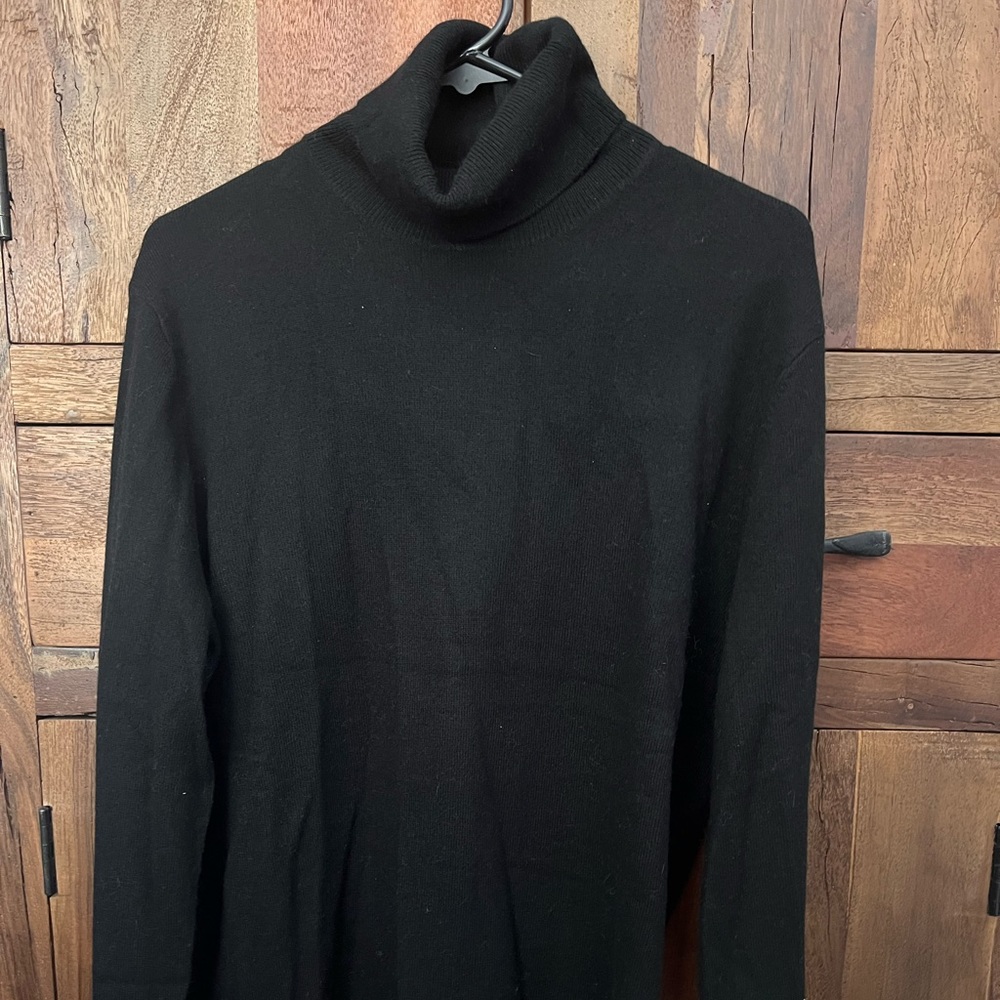 Malo Optimum Black Turtleneck